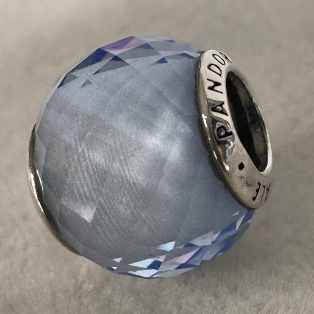 Authentic Pandora Murano  Glass Geometric Faceted Light Blue Charm - Picture 8 of 9